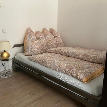 Helle & Ruhige Wohnung In Neu-Ulm Dış mekan fotoğraf